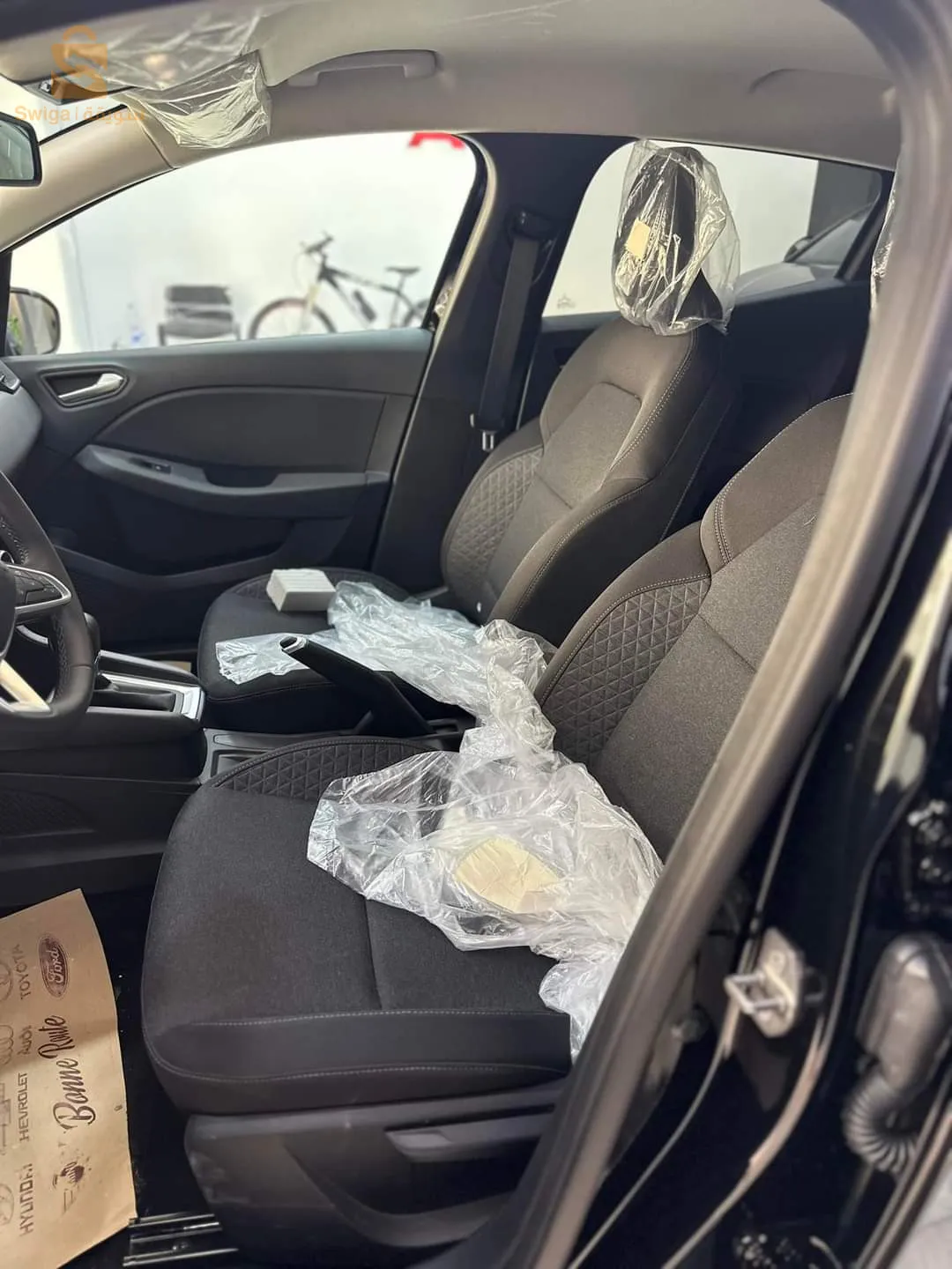 RENAUT CLIO 5 boit auto