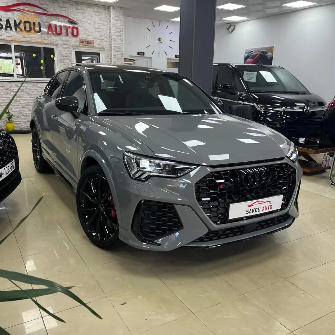 Audi RSQ3