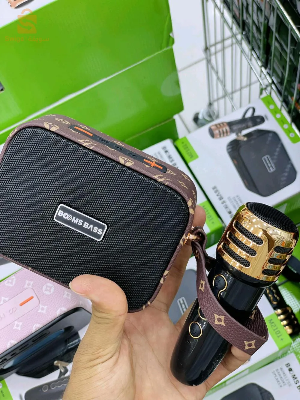 Speaker with pm microphone