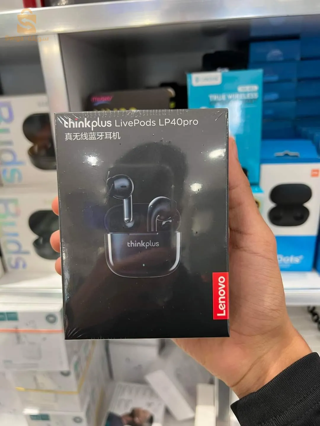 متوفر مختلف سماعات بلوتوث و ساعات ذكية