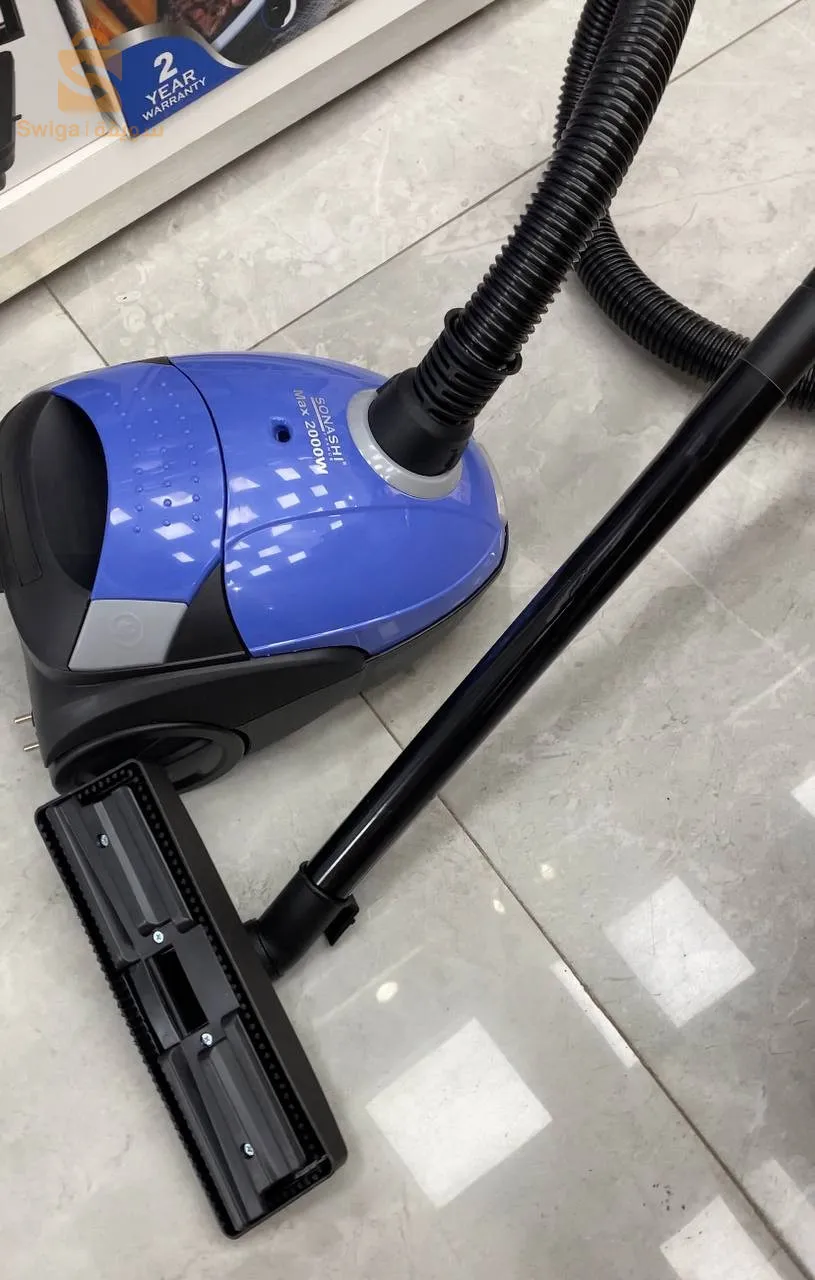 Aspirateur Sonachi 2000w avec garantie 2 ans avec tout les accessoires