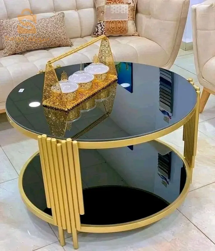 Divers types de meubles et de décoration