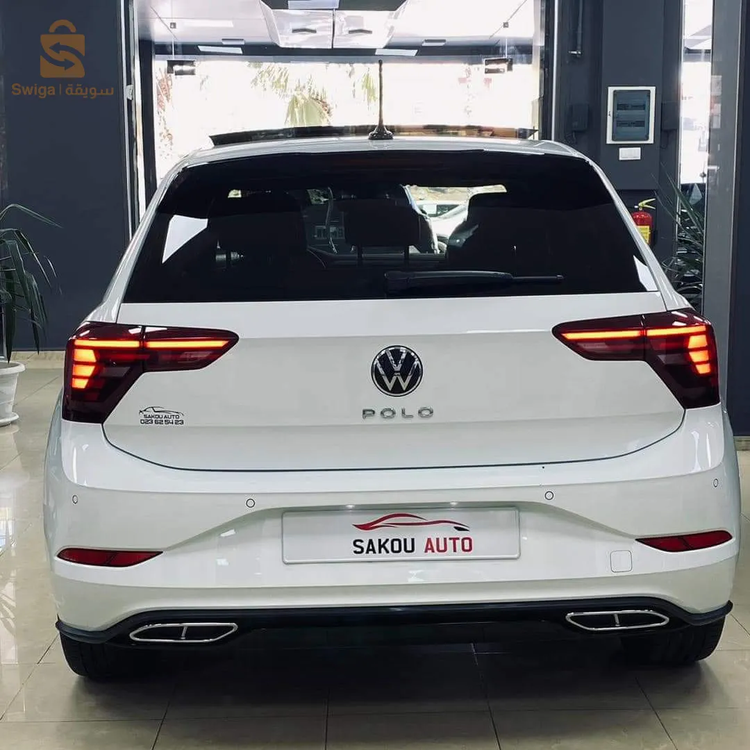 volksawgen polo R LINE 2022