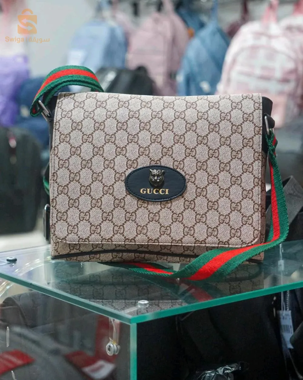 Sacoche Lacoste et Gucci super qualité