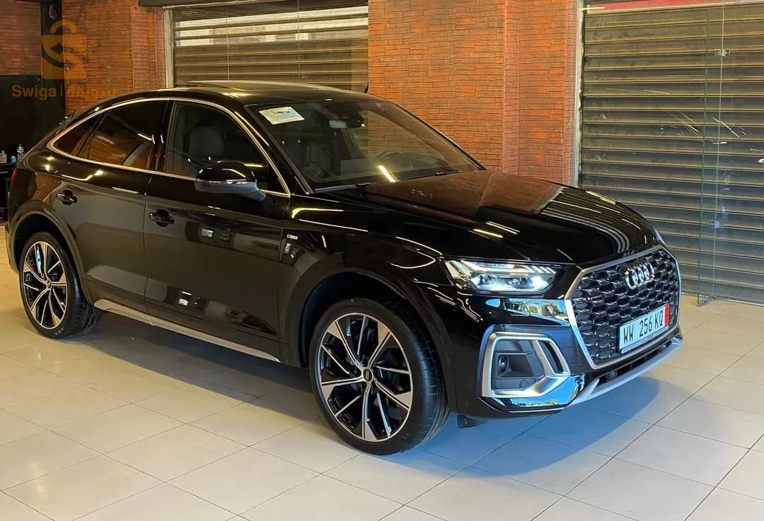 AUDI Q5 S LINE 2023