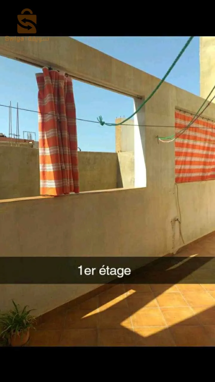 بيع فيلا في وهران في بالقرب من كلينيك الحكمة