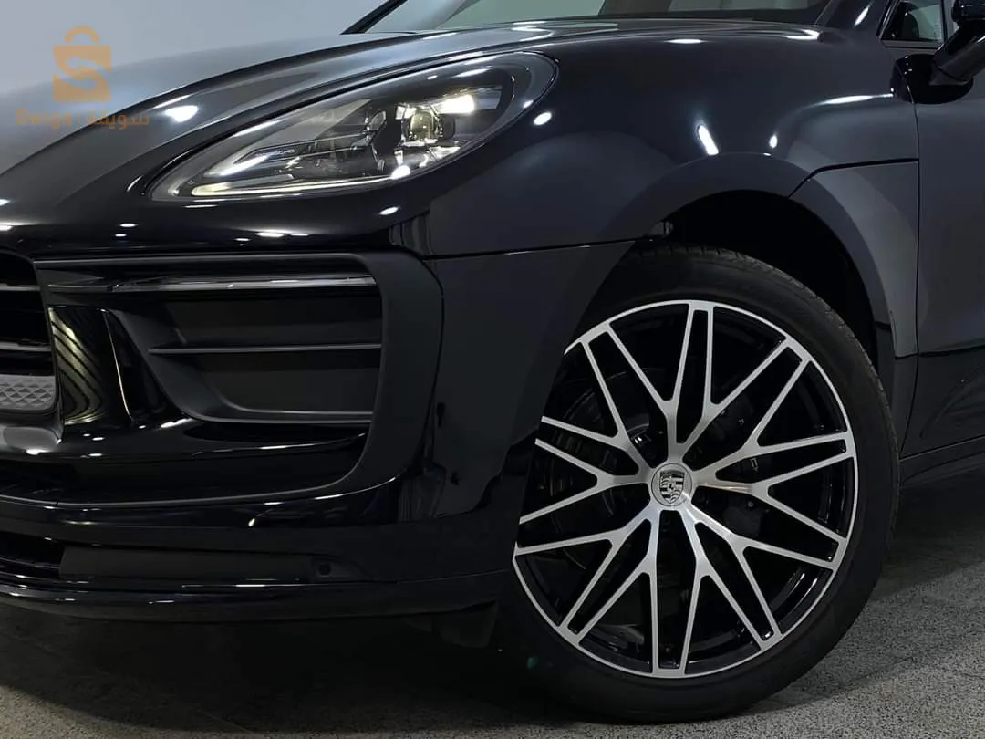 Porsche Macan TURBO