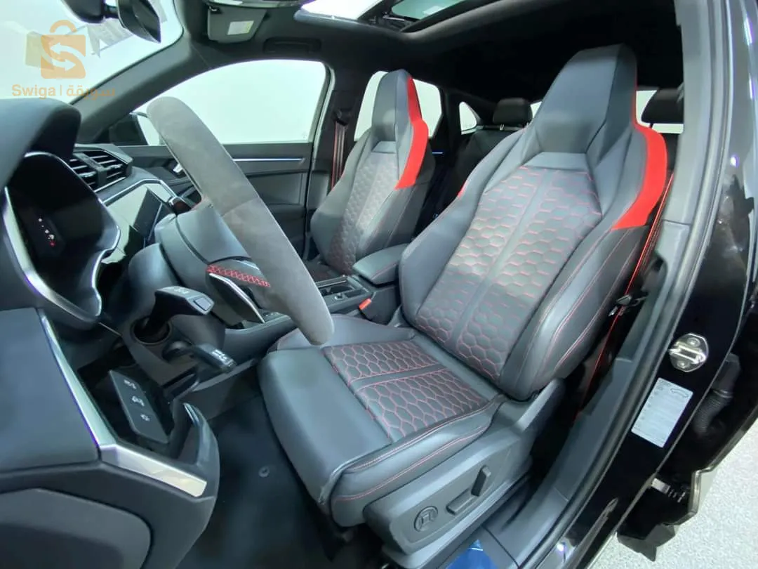 𝐀𝐮𝐝𝐢 𝐑𝐒𝐐𝟑 𝟐𝟎𝟐𝟑