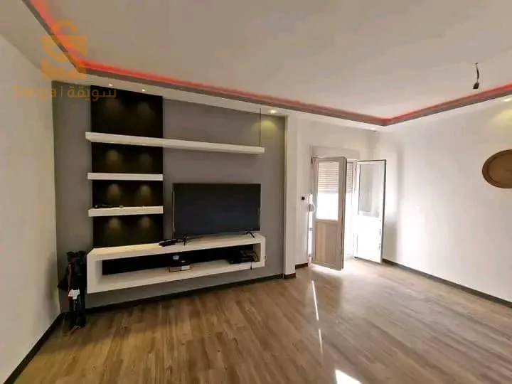اخدم دارك