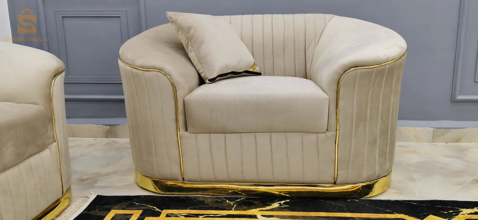 صالو نوع Gucci