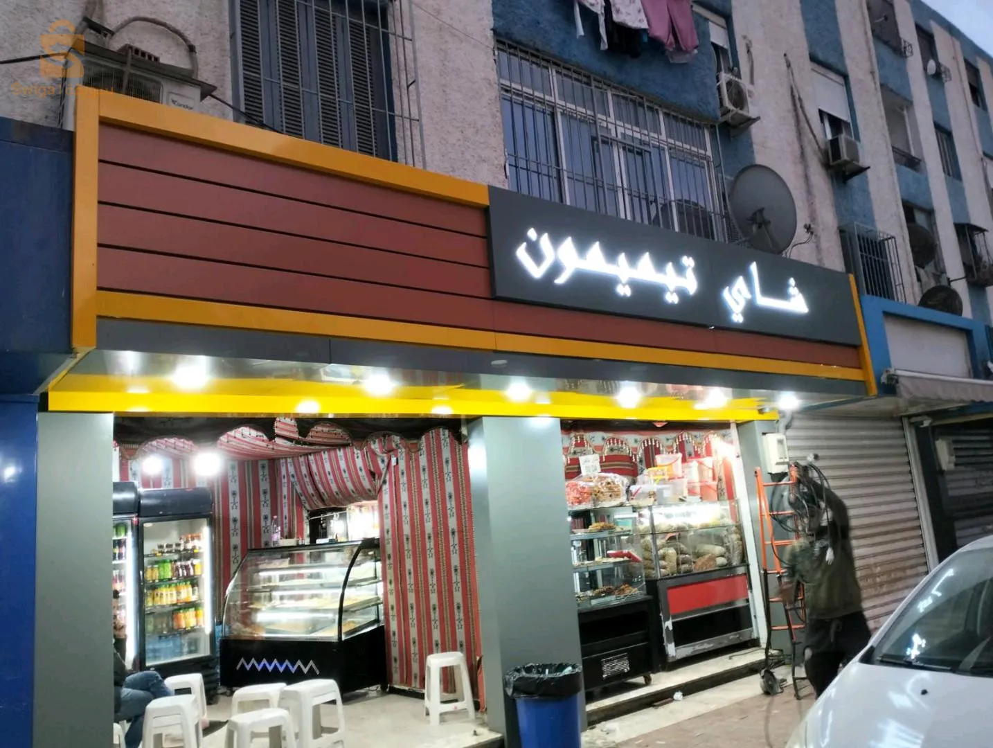 إشهار  ولفتات اشهارية طباعة على الملابس