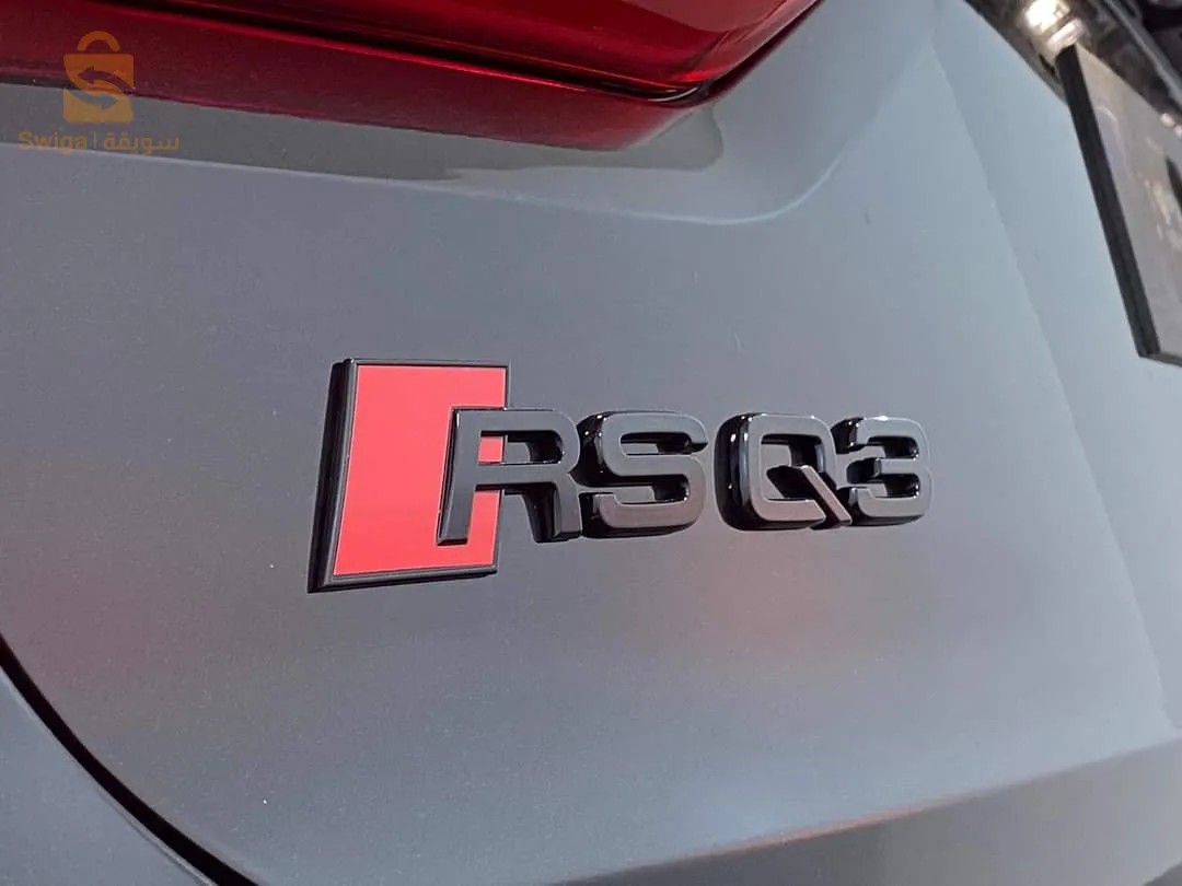 𝐀𝐮𝐝𝐢 𝐑𝐒𝐐𝟑 𝟐𝟎𝟐𝟑