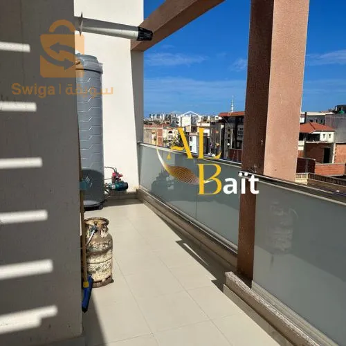 شقة جاهزة و مفروشة للبيع ببلدية برج البحري في حي النسيم البحري قريبة من كل المراف وسعرها غير متوقع