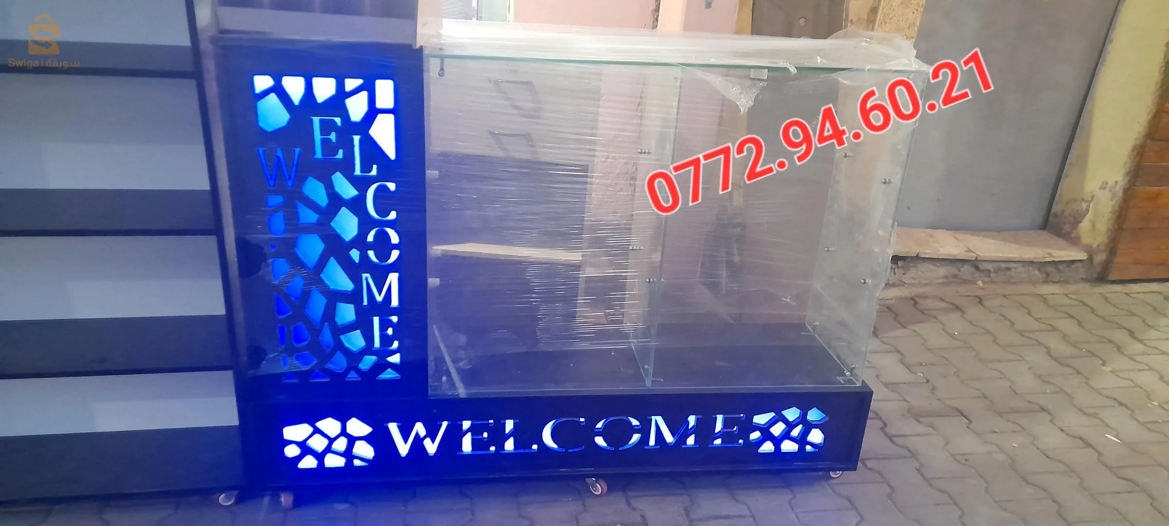 طاجيرات حسب الطلب كونطوار حسب الطلب 3متر 2.50متر 1.50متر ....
طاجيرات جميع أنواع المحلات التجارية كوسميتيك توابل مكتبة....
الهاتف ; 0772946021