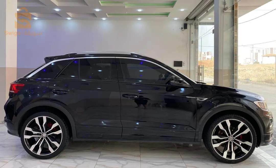 VW T-ROC 150Ch ess
