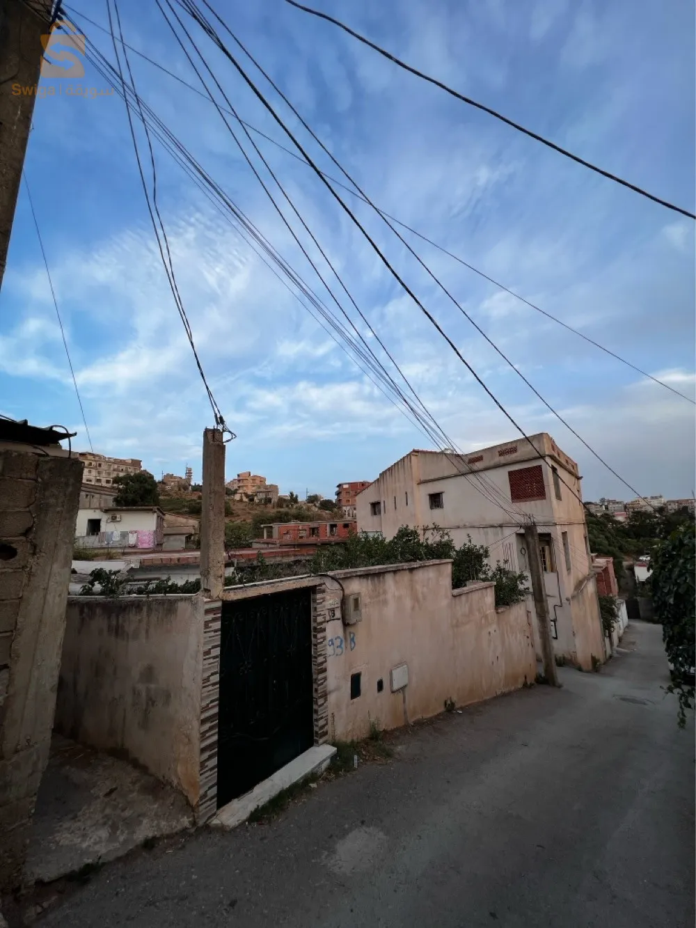 قطعة ارض في حي سكني جميل و هادئ