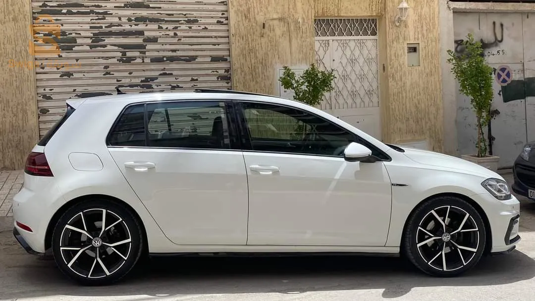 VW GOLF R-Lin