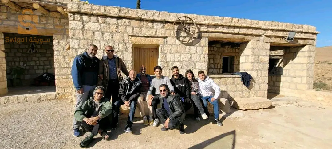 مرحبا بيكم في شرفات غوفي  
متوفر مبات ماكولات تقليدية  مرشد سياحي  وجولا في جبال الاوراس   مناضر طبيعيا  مرحبا بيكم كامل الاستفسار 0656779982