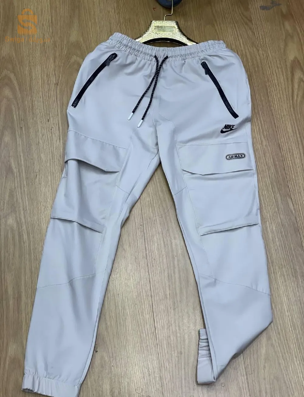 Ensemble La veste ( t-shirt ) et pantalon