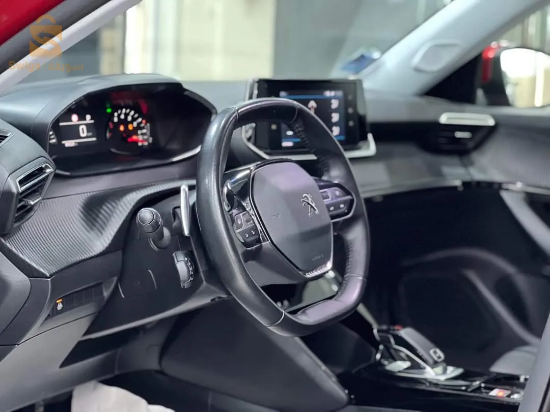 Peugeot 2008 1.2 Ess ‘’safia