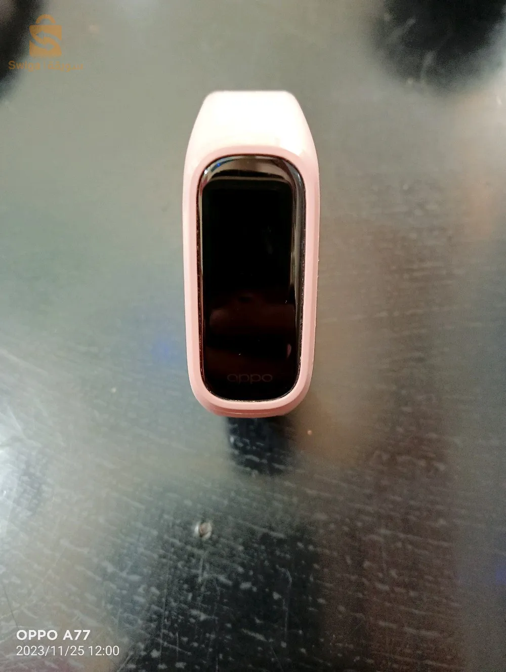 Oppo Bendاكتشفوا العصرية والأناقة مع 
 الذكية الجديدة، المصممة لتناسب نمط حياتكم الديناميكي، وتضع التكنولوجيا على معصمكم.