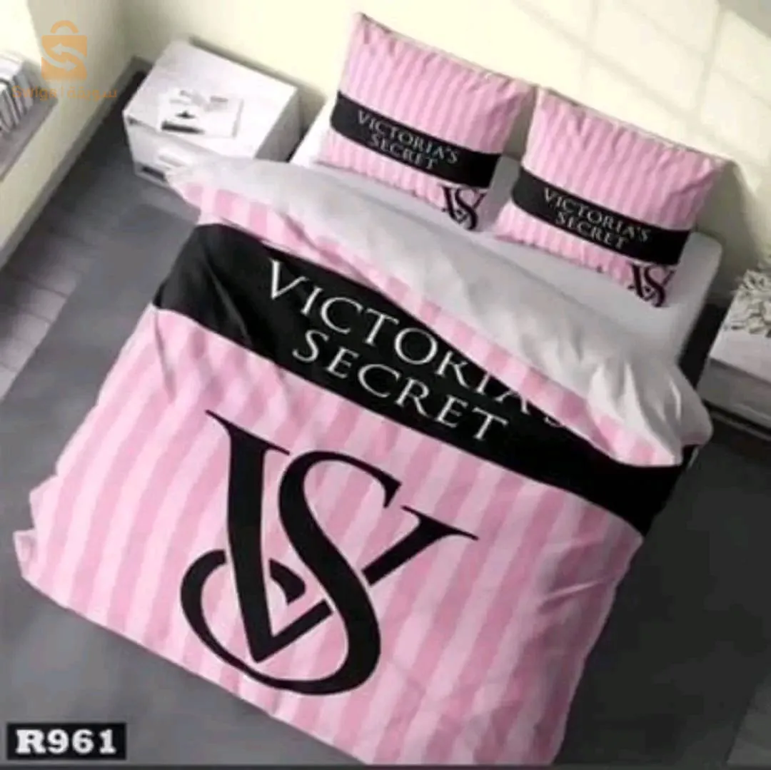 drap ,couette, cache couette disponible 
pour 2place 6pieces/1 place et demi 4pieces