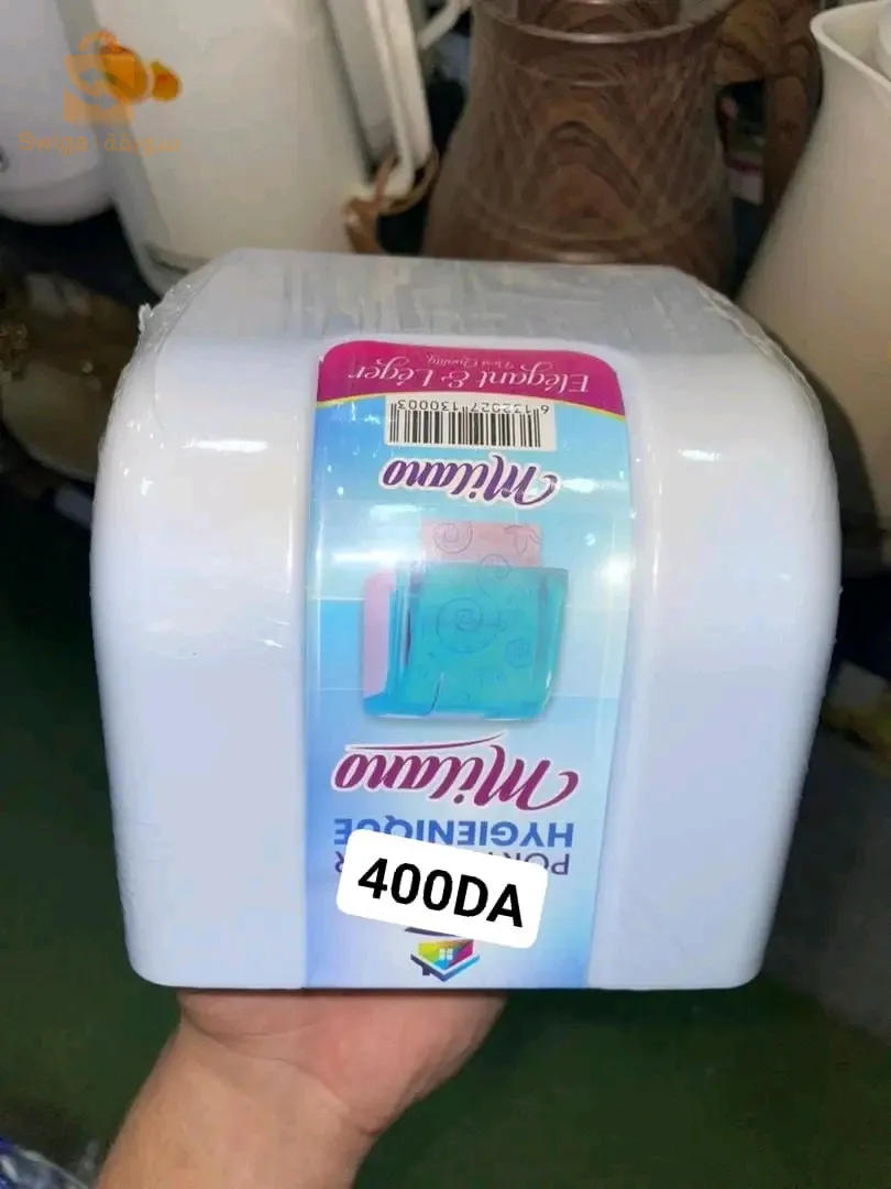 اواني بلاستيكية