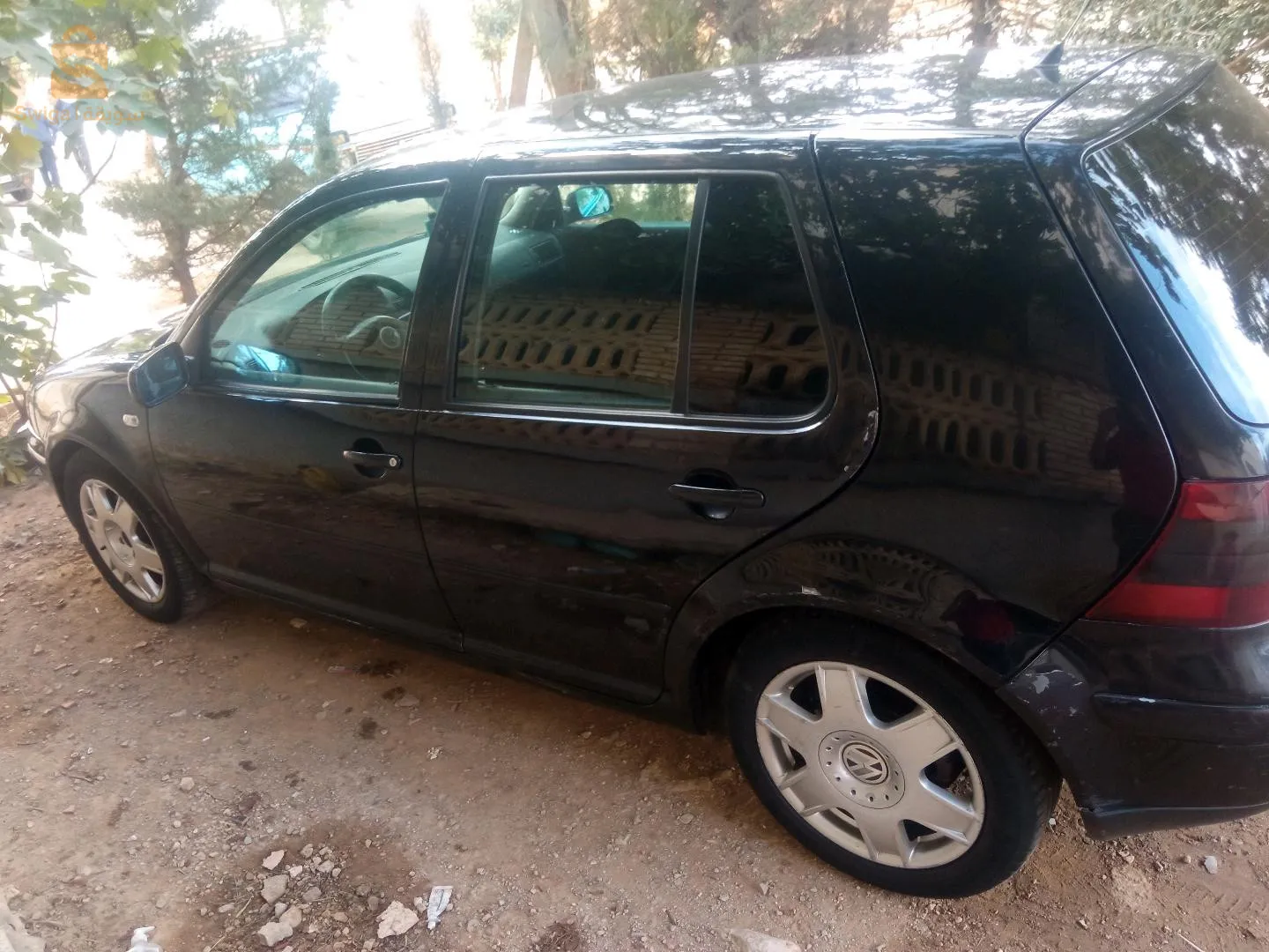 فيها مناجل بنتورة.  فوق الرودة برك.   الصالون سياج بيلوط.  الموتار.  150ch  التيراج ربي يبارك