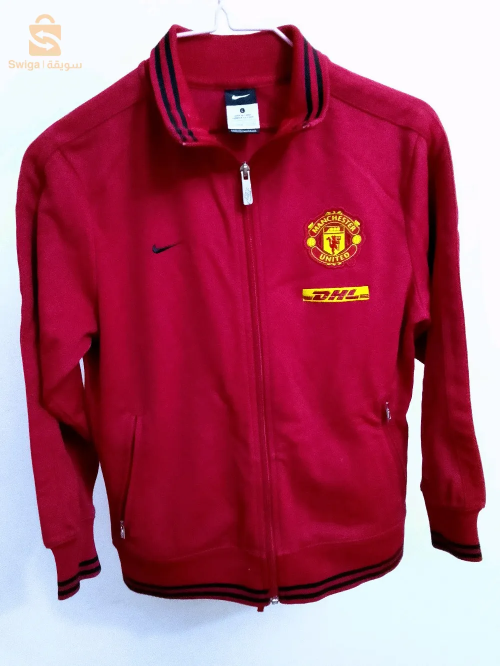 سترة حمراء مميزة ❤🔥