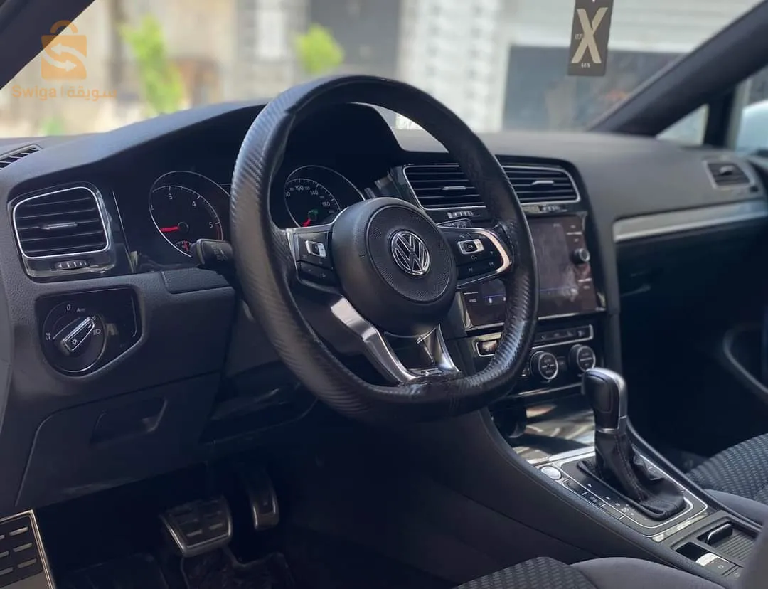 VW GOLF R-Lin