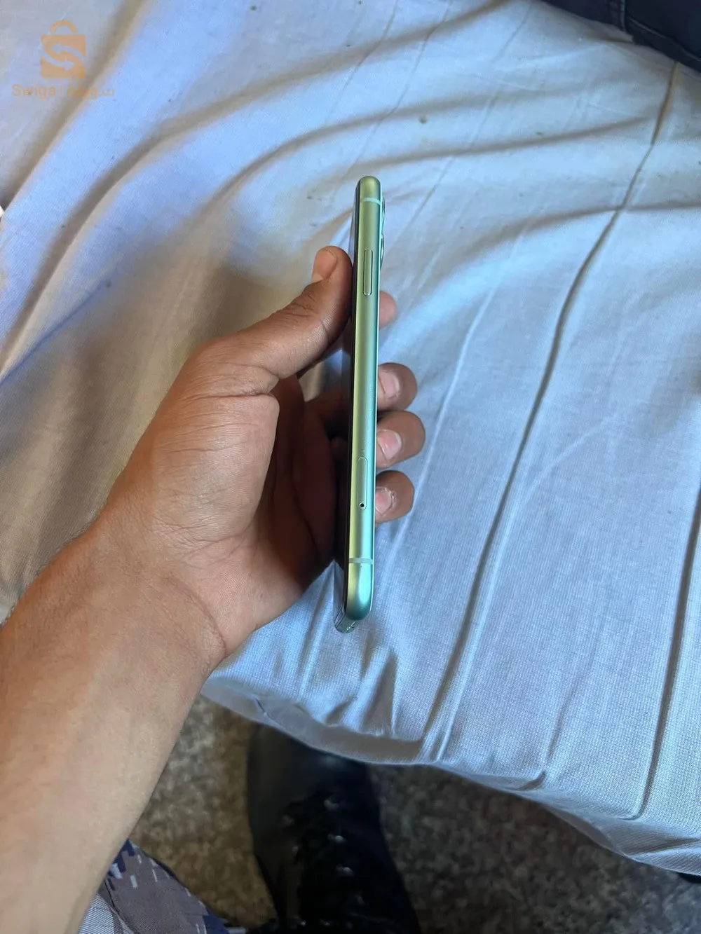 iPhone 11
