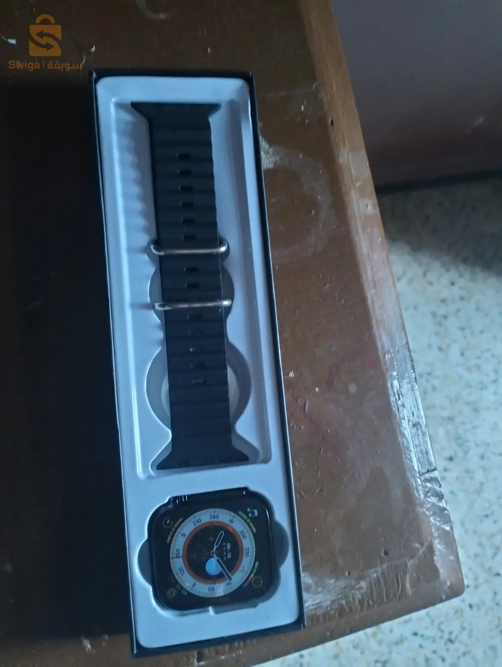 ساعة يد ذكية