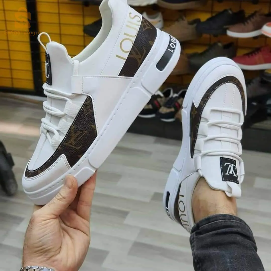 ملابس احدية