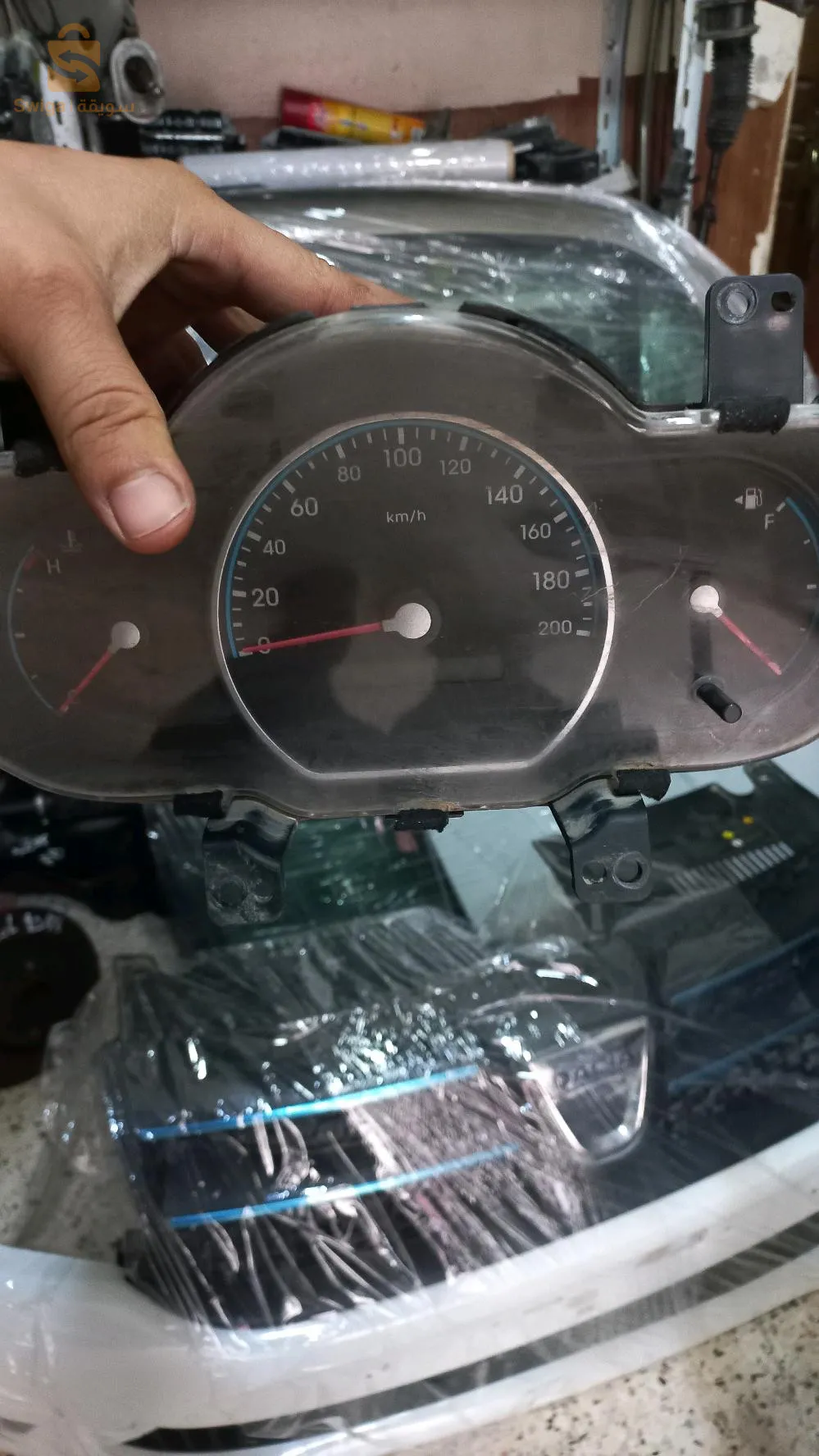 بيع قطع غيار السيارات الكورية والفرنسية