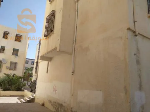 شقة اف 4 بروموسيو بوزغاية باتنة الطابق الاول