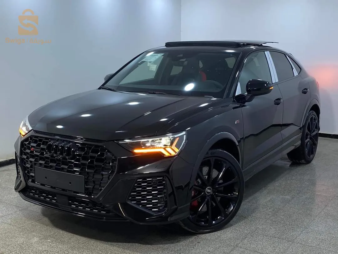 𝐀𝐮𝐝𝐢 𝐑𝐒𝐐𝟑 𝟐𝟎𝟐𝟑