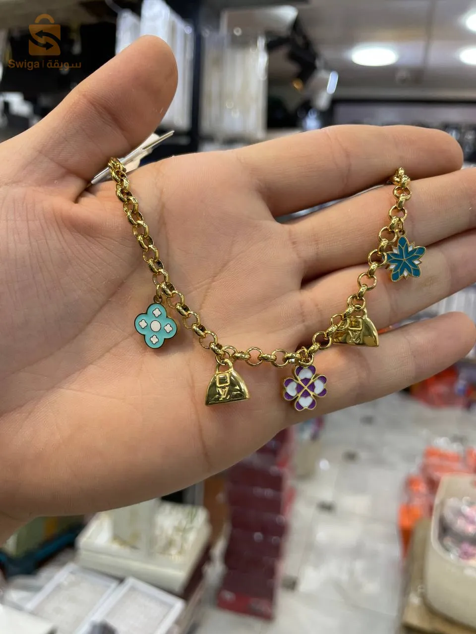 bijoux en acier inoxydable