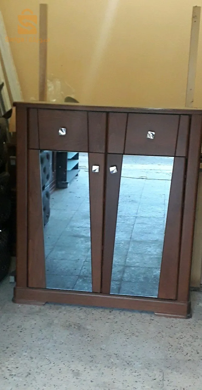 اعلان لبيع الاثاث