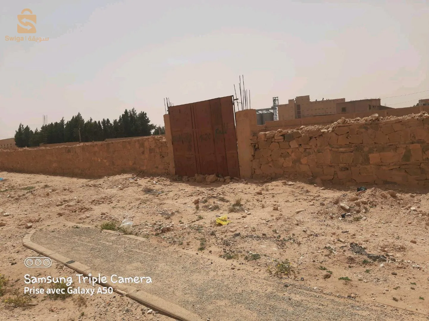 برك للبيع مساحته 1619m² في ولاية النعامة بجانب مطحنة مرابط