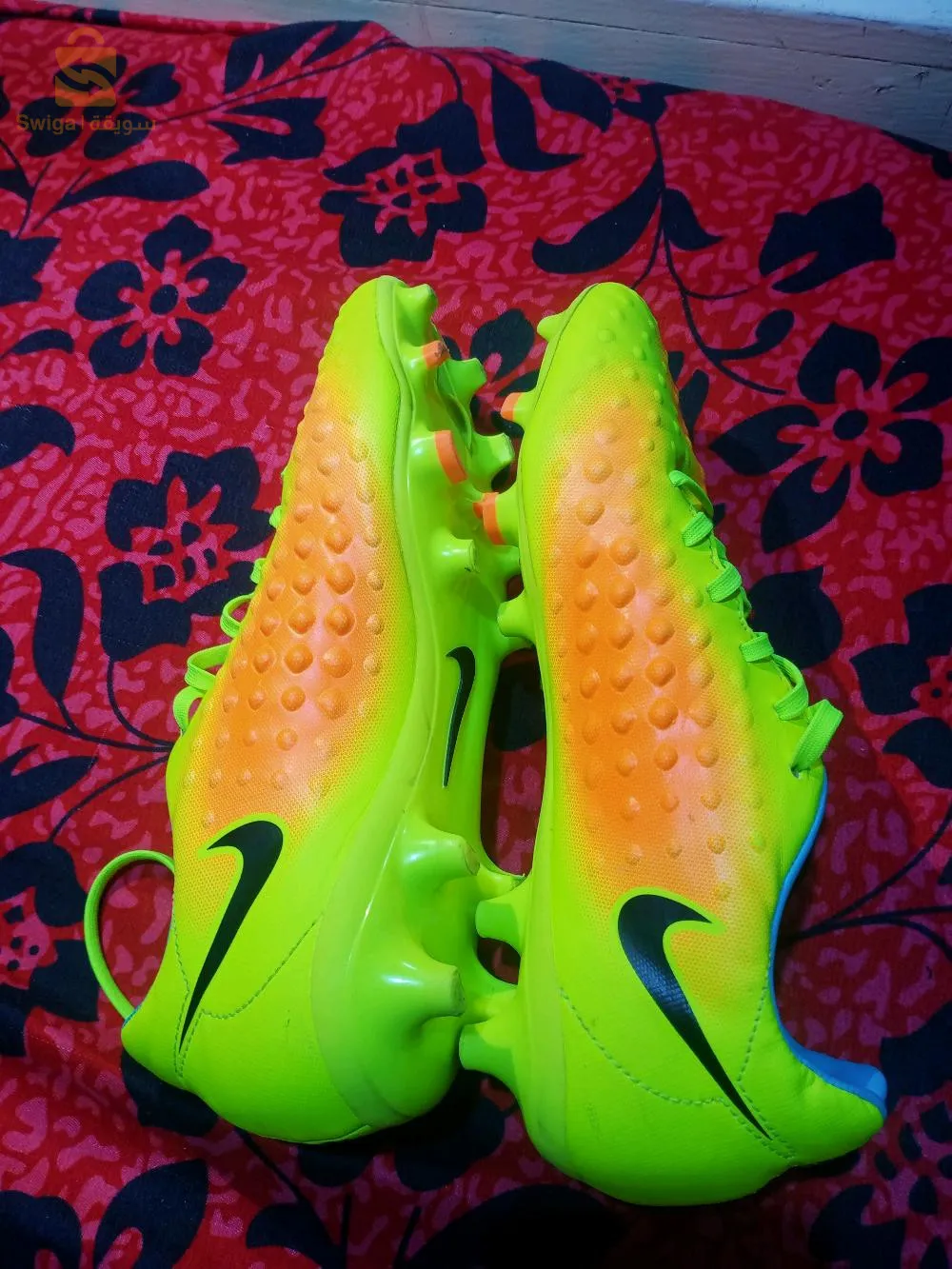 soli  Nike
some pro
poiantour 43