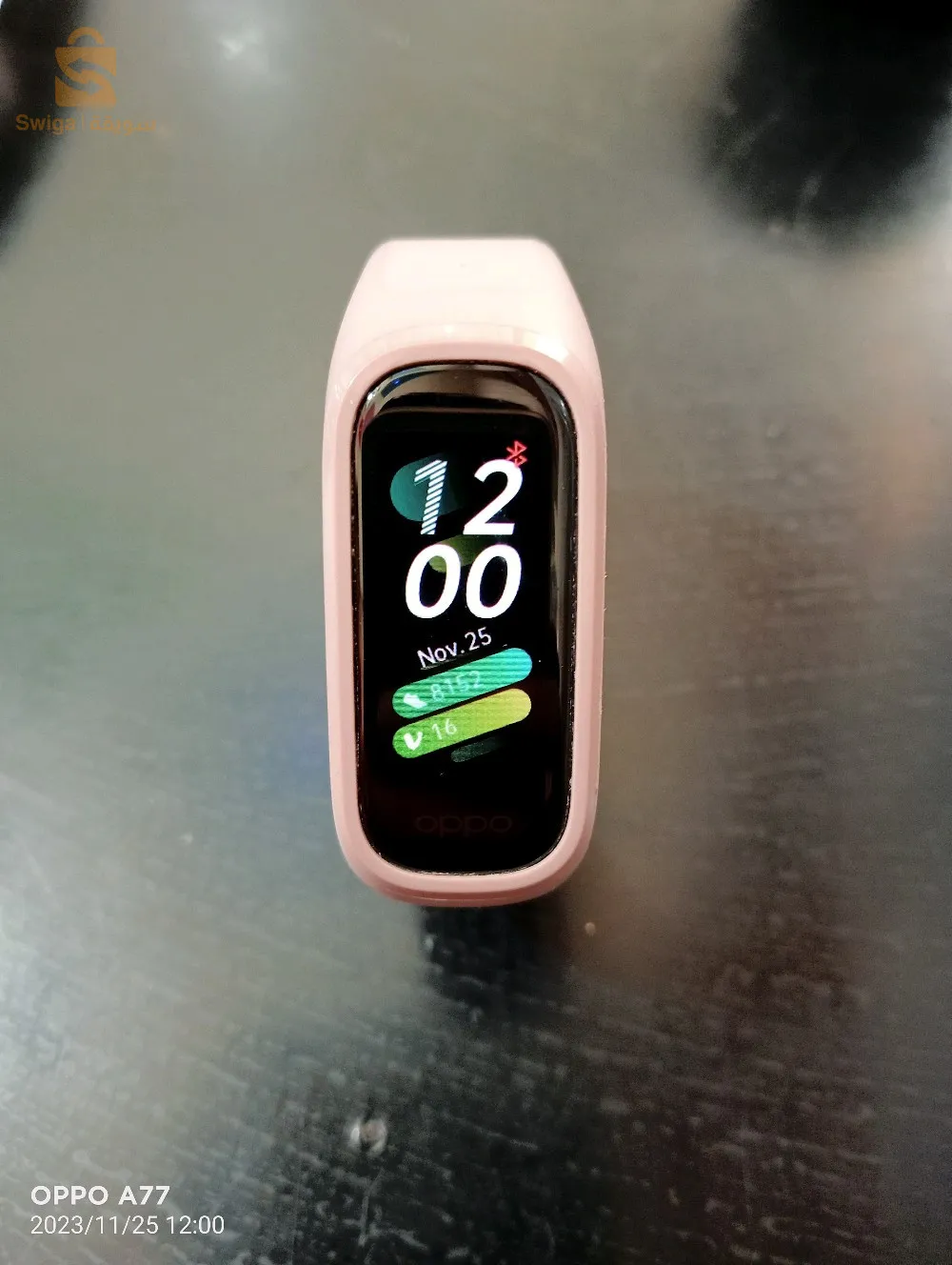 Oppo Bendاكتشفوا العصرية والأناقة مع 
 الذكية الجديدة، المصممة لتناسب نمط حياتكم الديناميكي، وتضع التكنولوجيا على معصمكم.