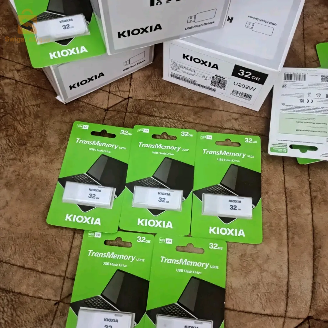 فلاش ديسك متوفر بكميات محدودة