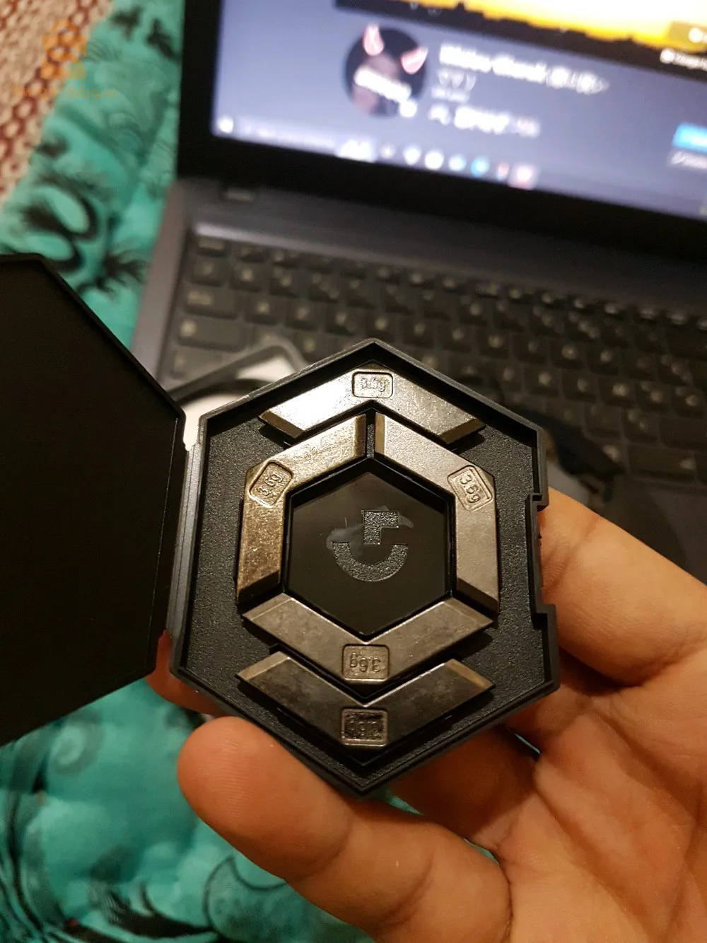 Logitech G502 Hero Gaming Mouse
with boit
nerver used