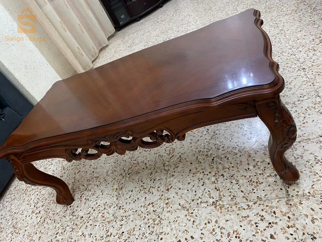 table basse bois rouge