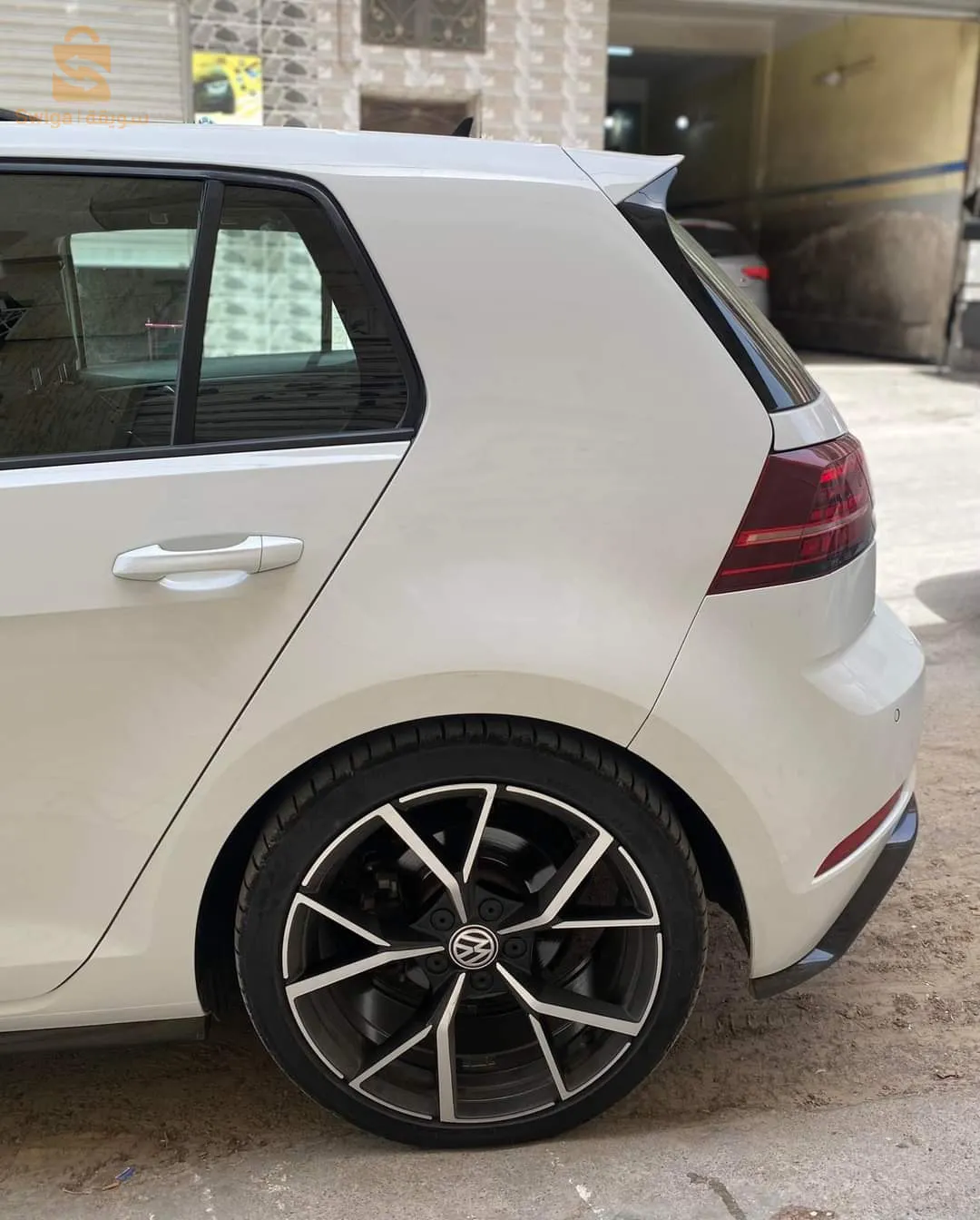 VW GOLF R-Lin