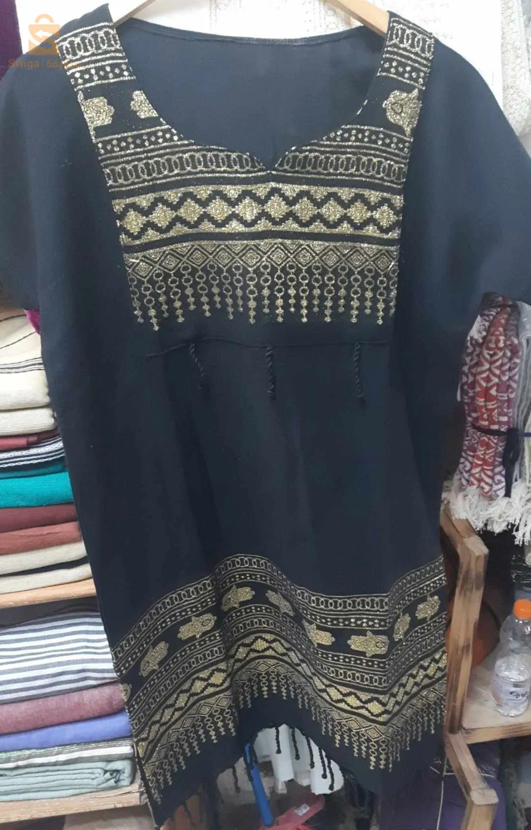 ملابس نسائية