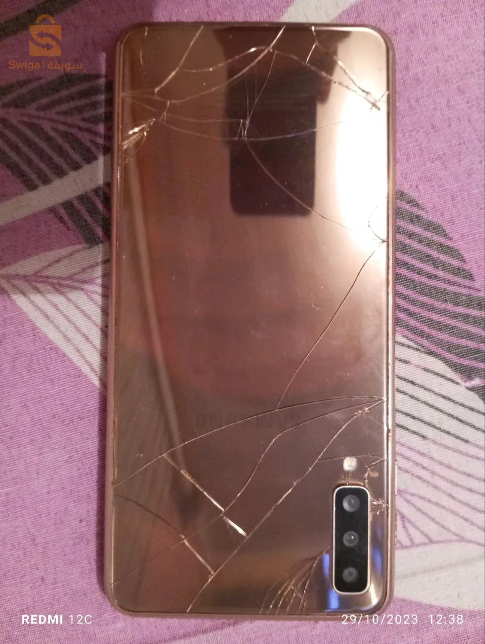 Samsung A7 2018 128/4 écran super amolad