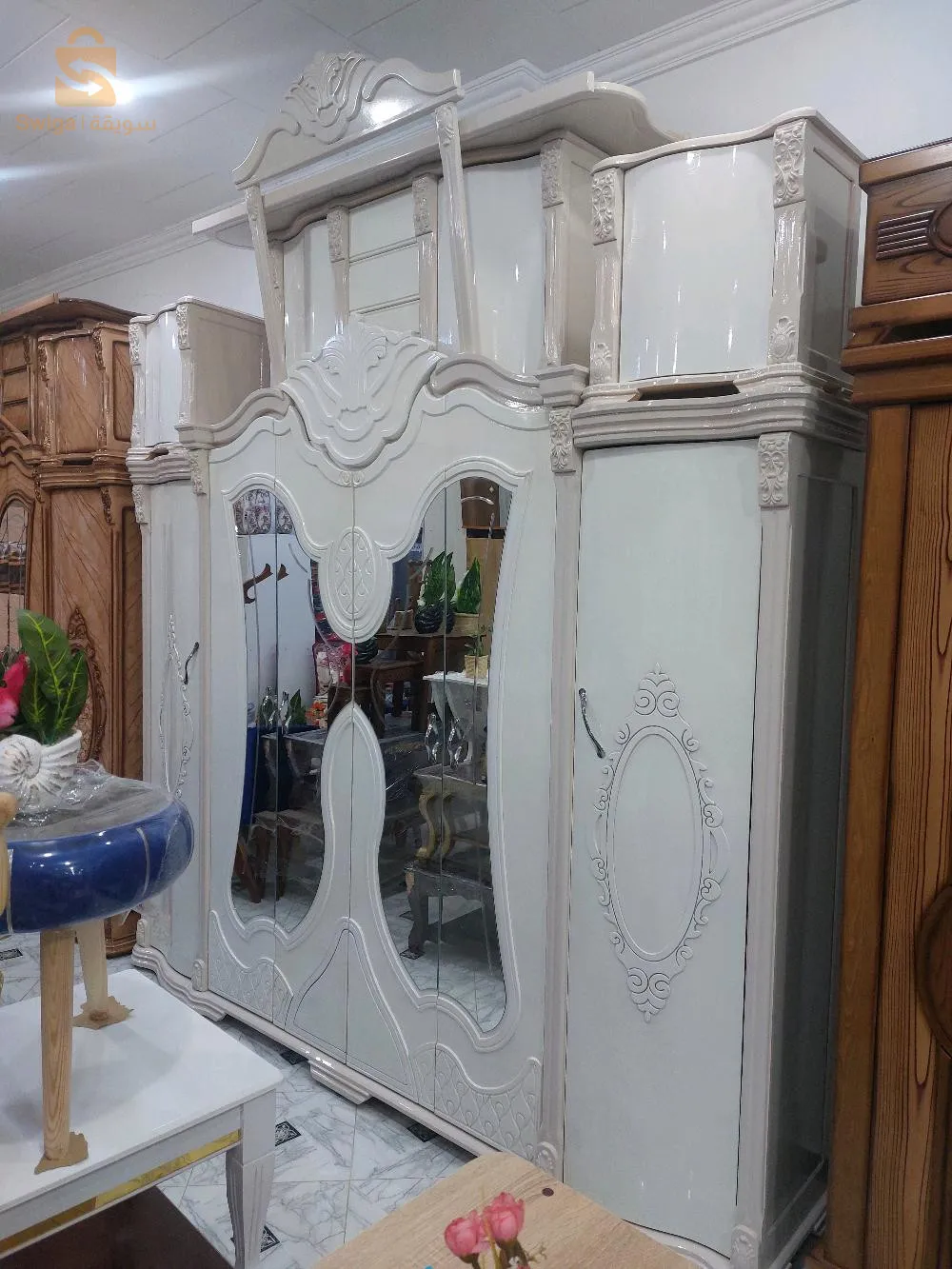 بسم الله على بركة الله تقدم لكم صفحة #أثاث_الريان منتجاتها المتميزة👌وبأسعار تنافسية 0668211740
غرف نوم المصرية مصنوعة بإتقان و فخامة 
أسعار تنافسية
#خدمة التوصيل والتركيب متوفرة على مستوى 58 ولاية🇩🇿
#العنوان
بلدية عين الخضراء ولاية المسيلة