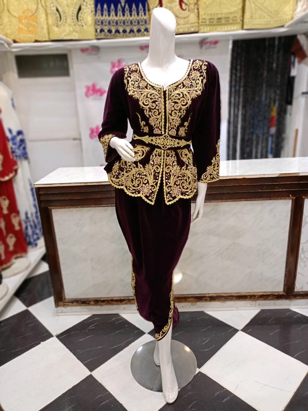 روزانة لتجهيز العرائس وسط المدينة قسنطينة