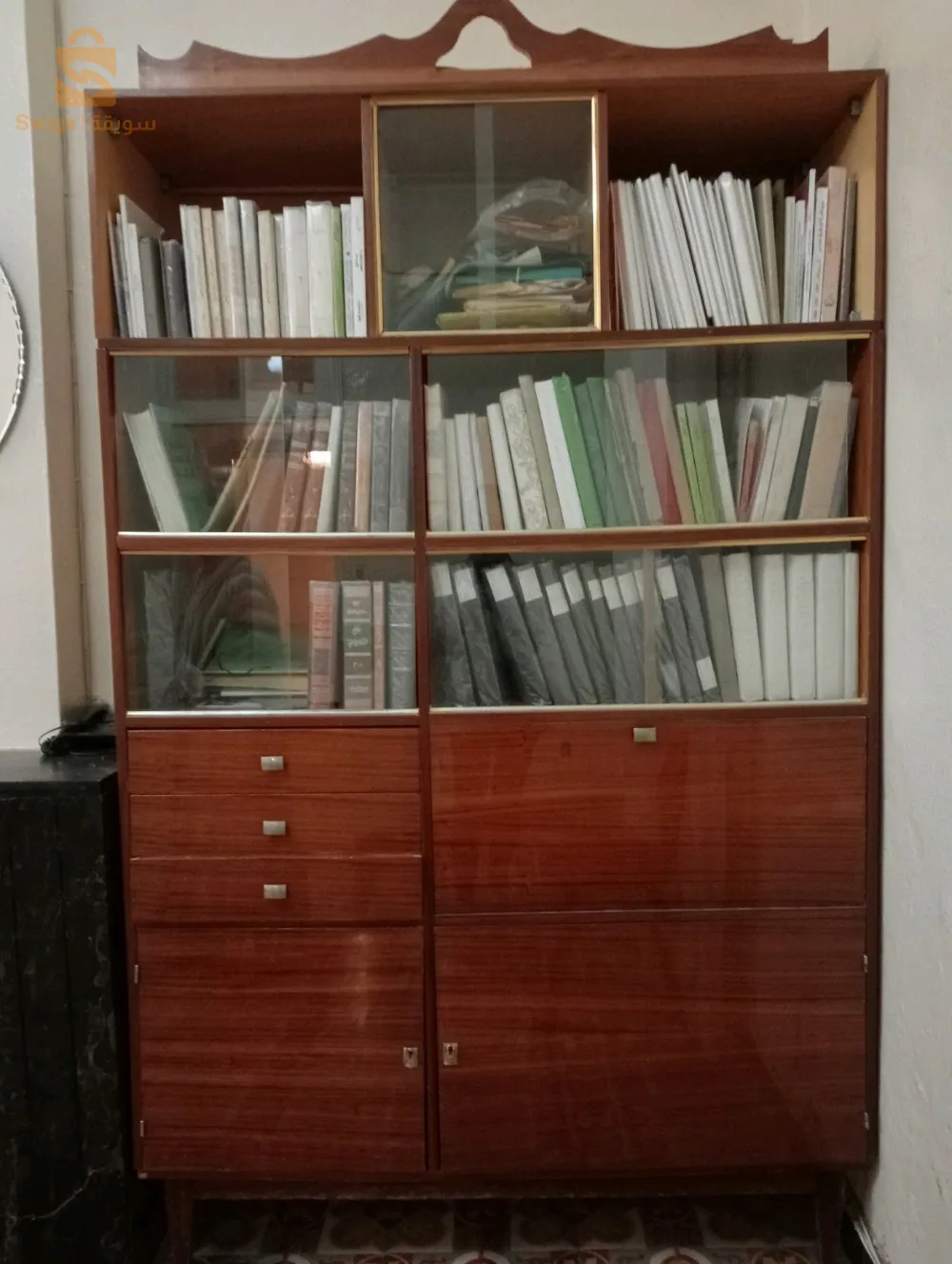 اثاث مستعملة في حالة جيدة